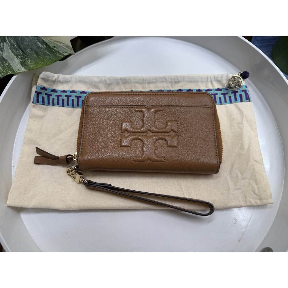 Tory Burch McGraw Zip Around Wristlet Wallet Leather Caramel Brown NWOT W Bag